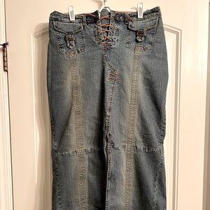 Parasuco Ergonimic Jeans Denim Skirt